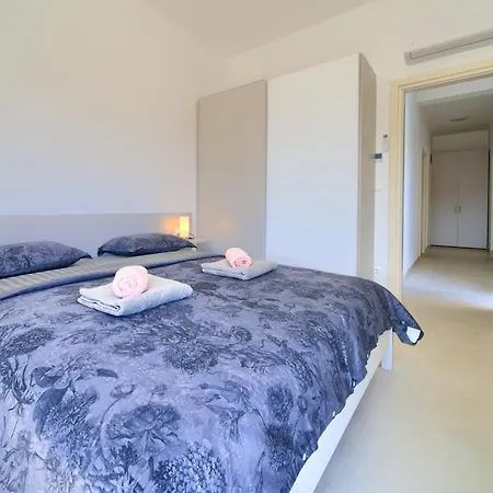 House Fuska Pinezići