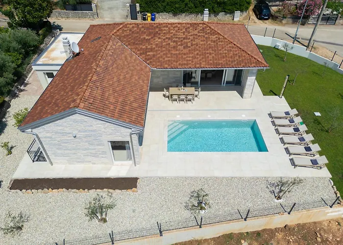 Vilă House Fuska *