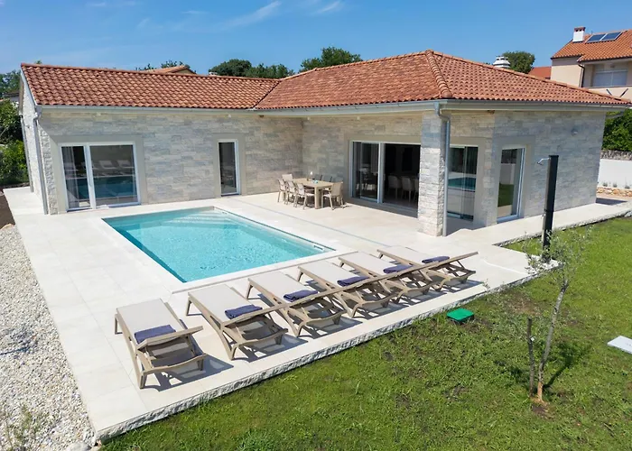 Vilă House Fuska