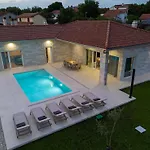 Villa House Fuska Pinezići